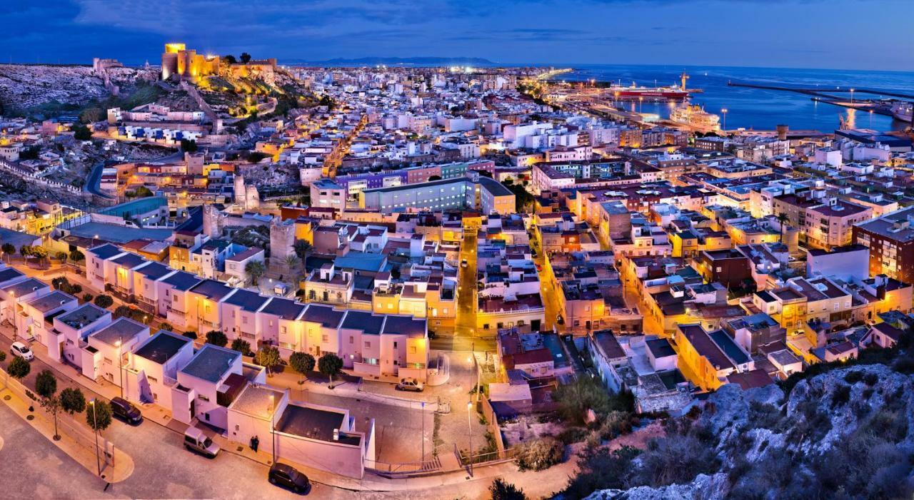 Apartamento 2 Dormitorios En La Mejor Zona De Roquetas Roquetas de Mar Kültér fotó